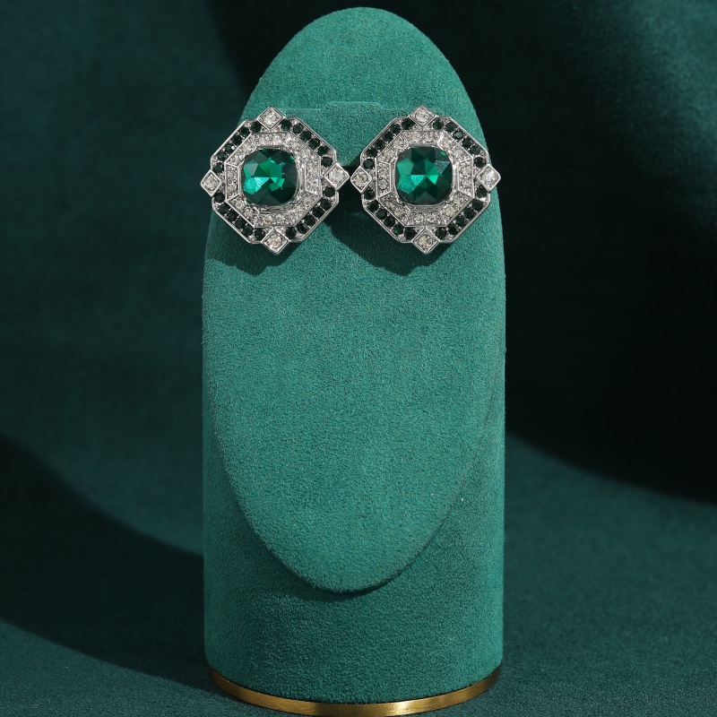 Vintage Square Emerald Crystal – Vintage Fashion Jewelry Brands Bewertung und Preis