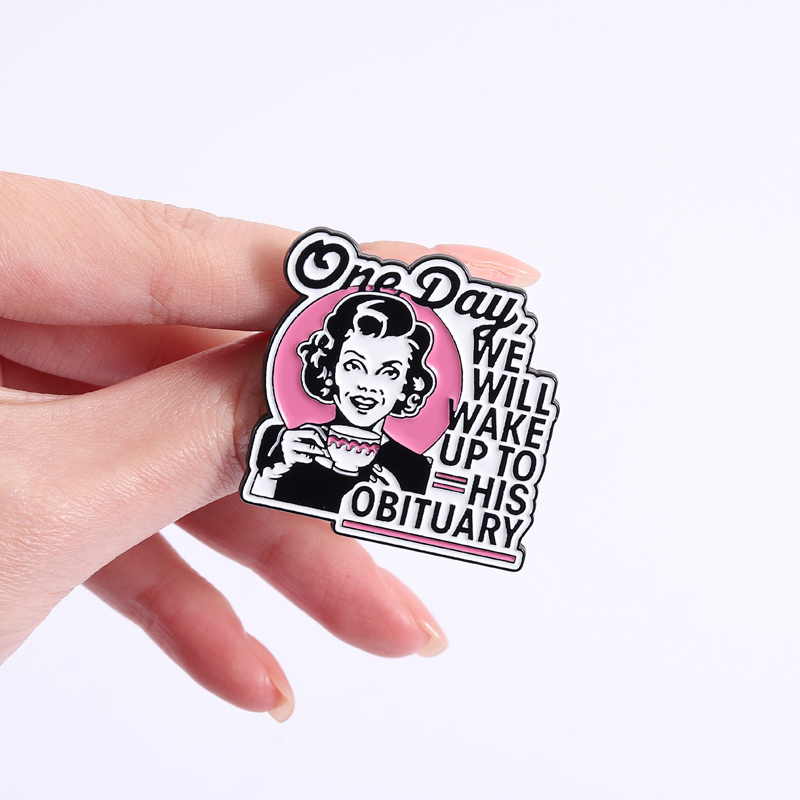 Dark Humor Housewife Pin Sarca – Vintage Fashion Obituaries Bewertung und Preis